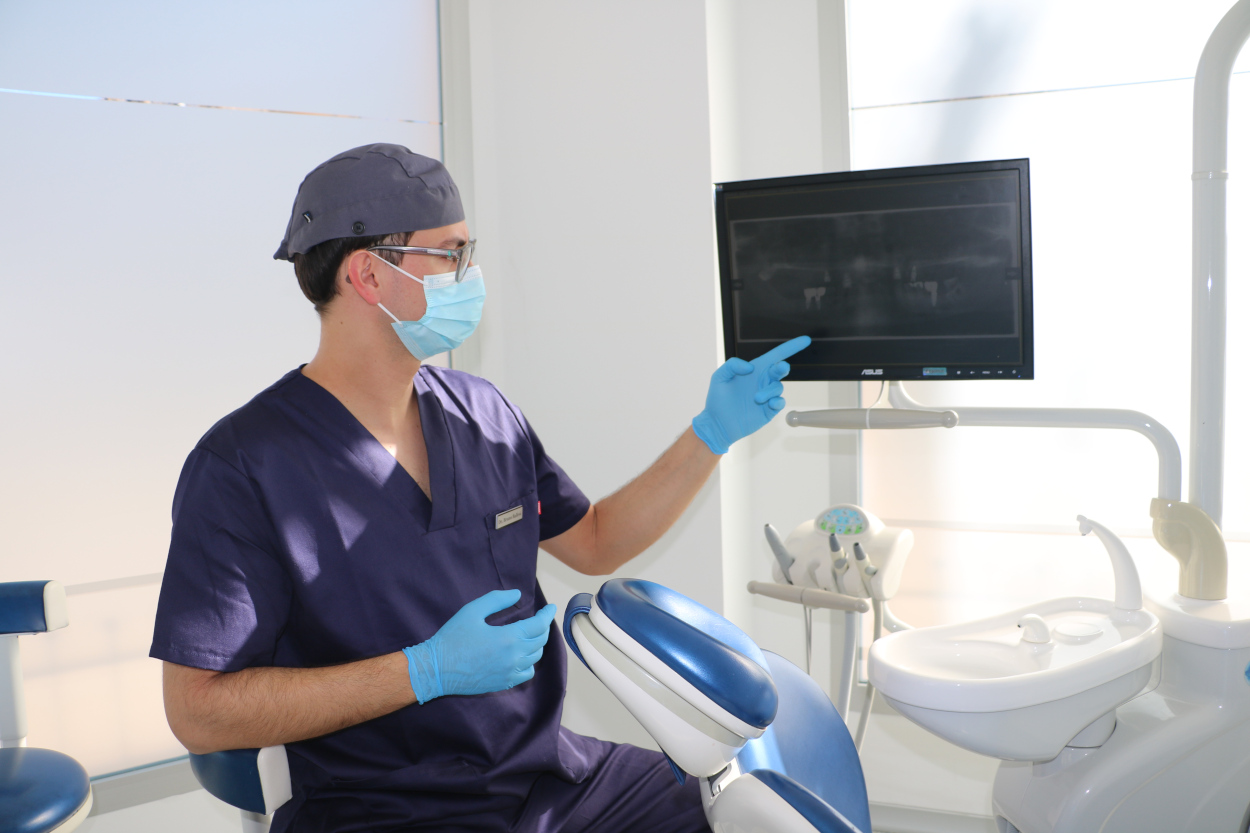 Clínica dental especializada en implantología dental